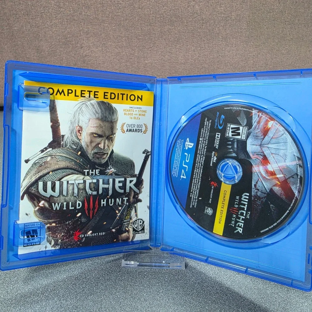 The Witcher 3 Wild Hunt PS4 Excellent Complete Edition